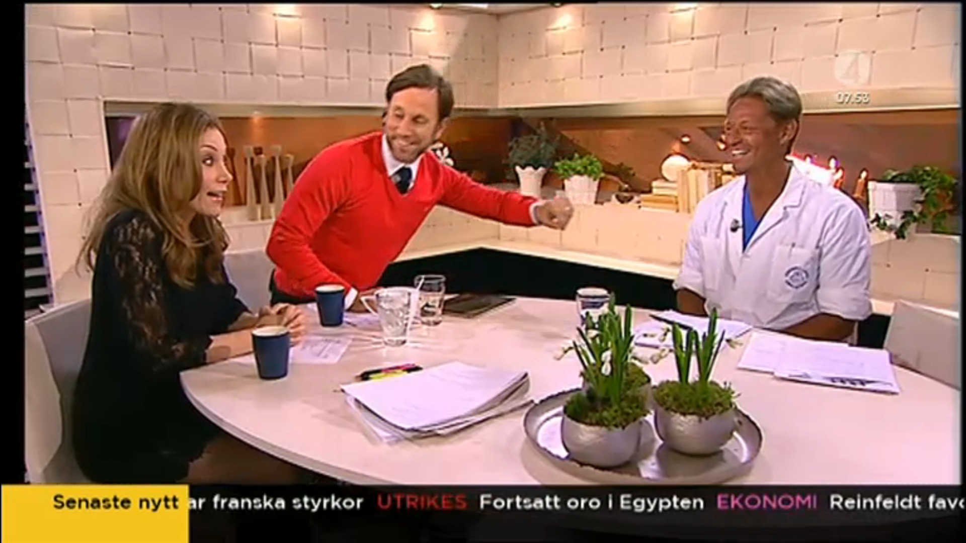 Peter Jihde, Nyhetsmorgon,  Mikael Sandström,  Solbränna, TV4